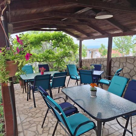 דראמליי Guest House Djurdjica מראה חיצוני תמונה