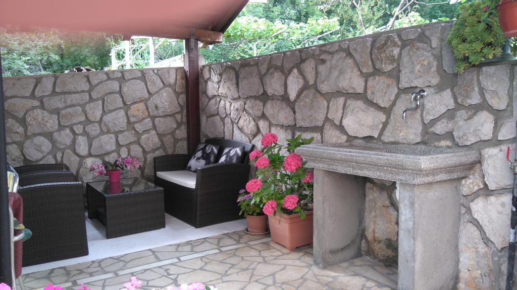 דראמליי Guest House Djurdjica מראה חיצוני תמונה