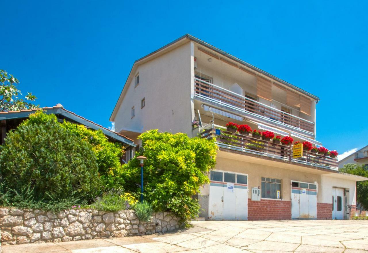 דראמליי Guest House Djurdjica מראה חיצוני תמונה