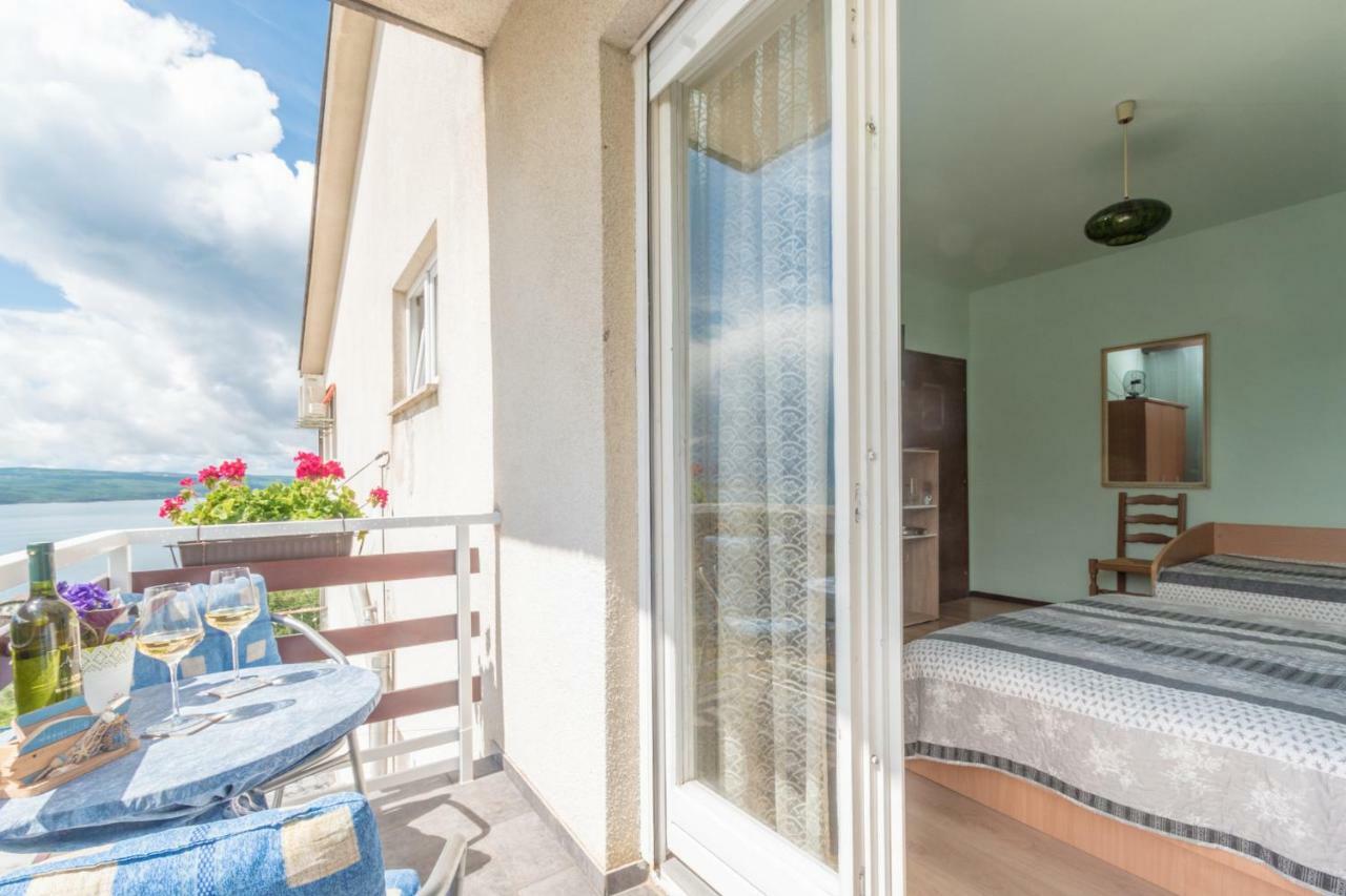 דראמליי Guest House Djurdjica מראה חיצוני תמונה